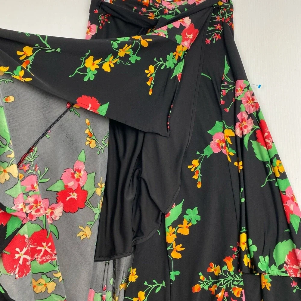 Cabi Midnight Women's Size M Floral Drama‎ Tie-Waist Wrap Skirt.Spring,resorts